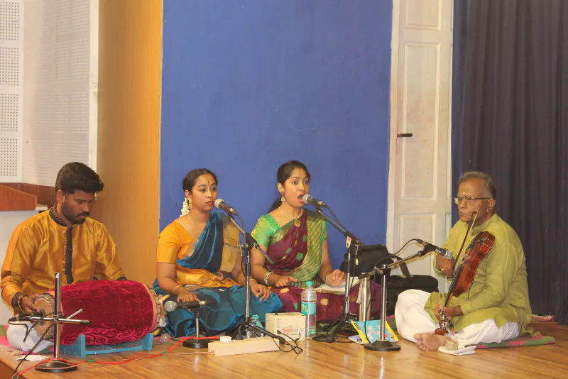 Performances & Events, photo 6